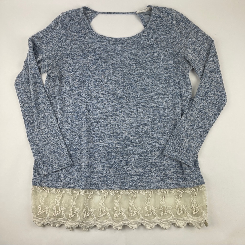 Peach Love California Tshirt Womens Gray Cream Lace Long Sleeve Round Neck